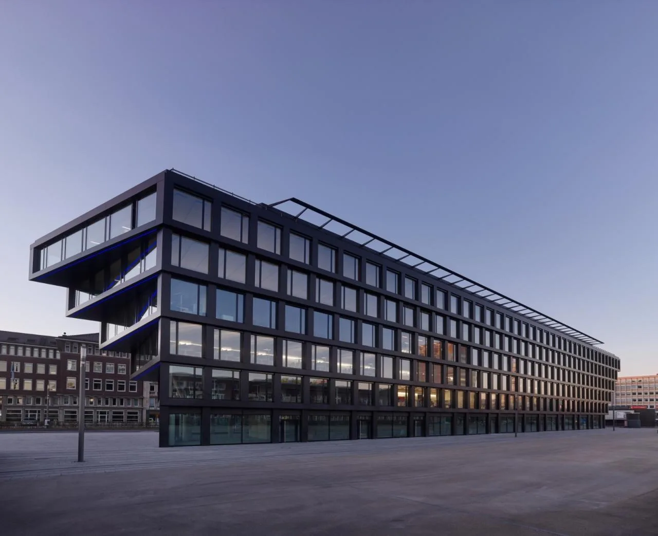 BIM Architecture | Mercator One Office Building/Hadi Teherani Architects