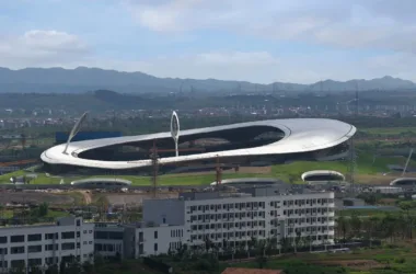BIM Architecture: Designing the World's Largest Earth-Covered Complex – The 'Disappearing Stadium' by MAD Ma Yansong-BIM WORLD