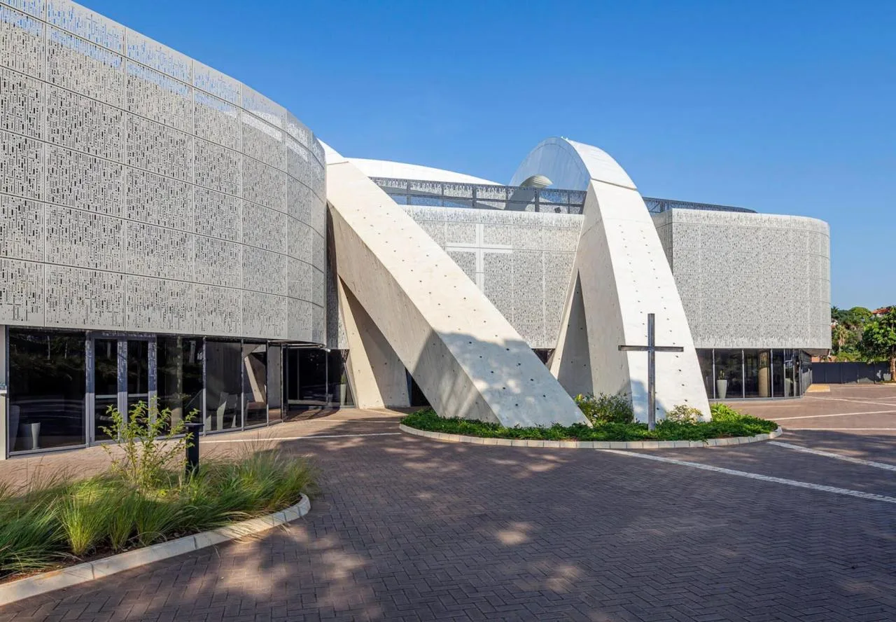 BIM Architecture | Durban Christian Centre, South Africa/Elphick Proome Architects