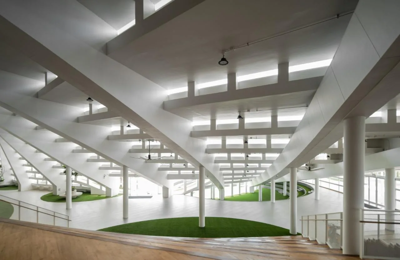 BIM Architecture | Fan shaped Unfolding, SISB/Plan Architect for Thonburi Campus in Thailand