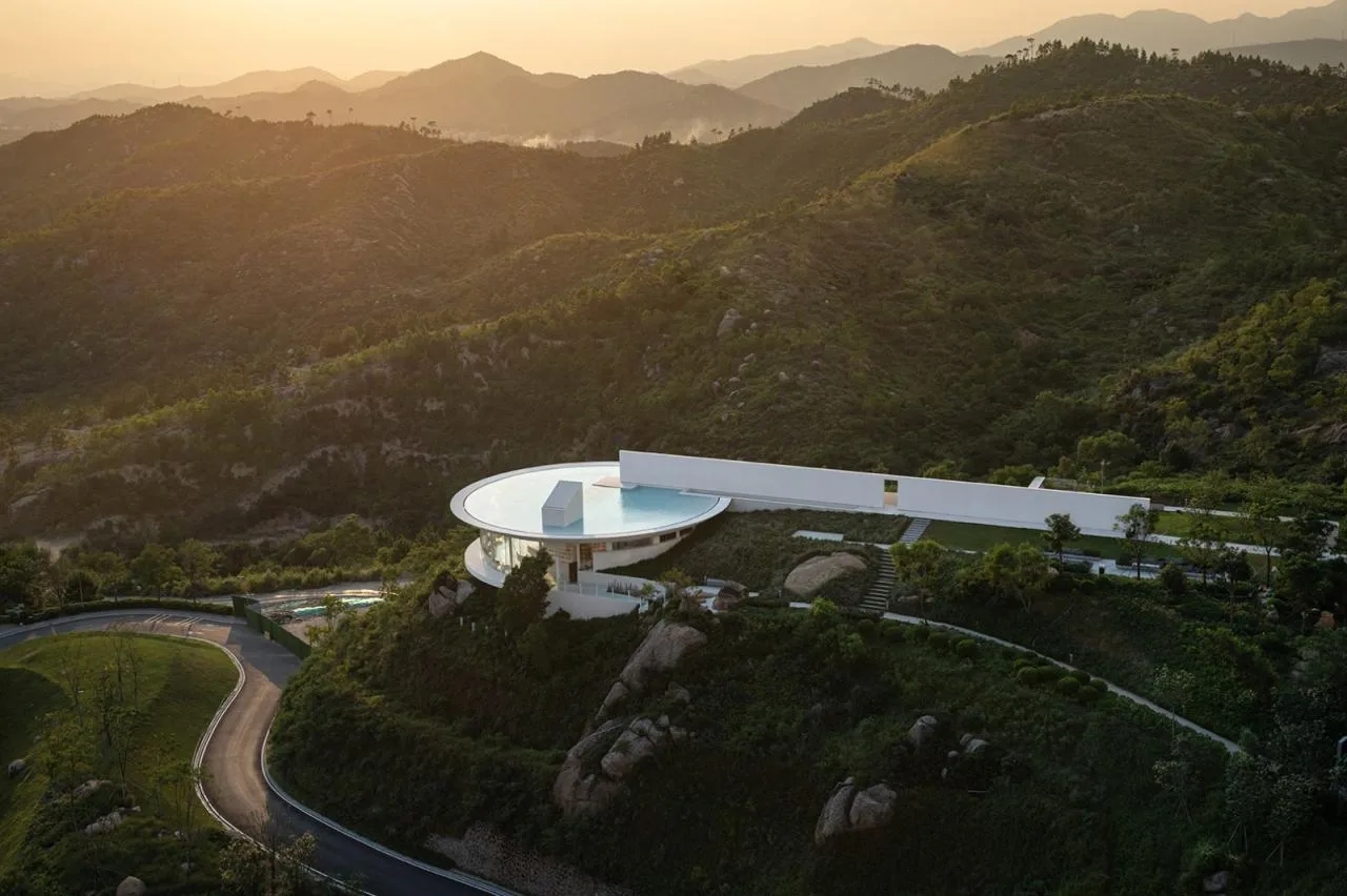BIM Architecture | Seaside Bookstore on the Cliff: Huizhou Shuangyue Bay Yidrip Water Library/Sanwen Architecture