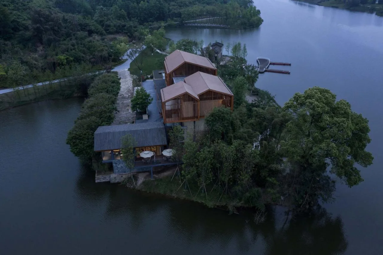 BIM Architecture | Mingyue Lake Shajin Primary School Renovation/Chongqing Yueji Architectural Design Firm