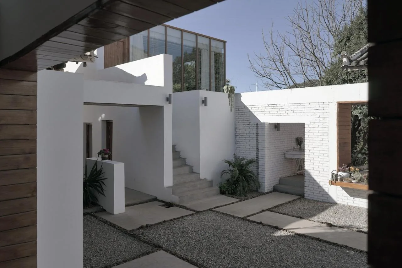 BIM Architecture | Construction: Based on Reality - Hidden Mountain in the Village/Collaborative Construction Society
