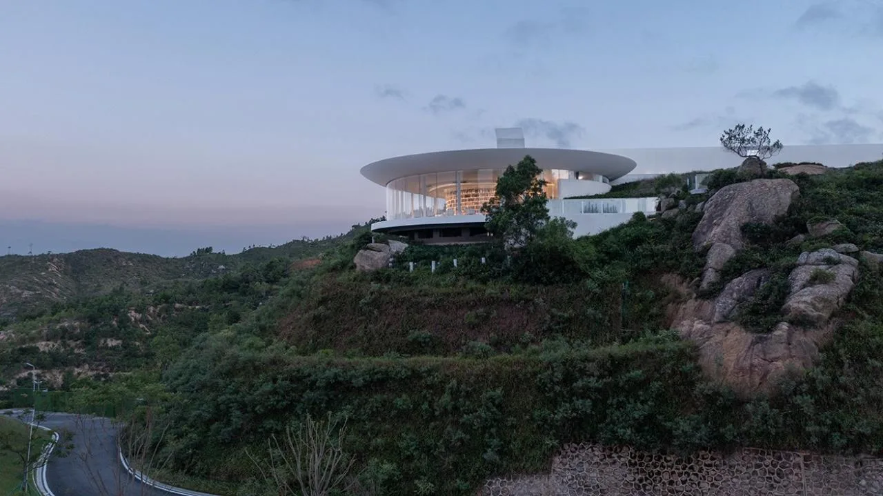 BIM Architecture | Seaside Bookstore on the Cliff: Huizhou Shuangyue Bay Yidrip Water Library/Sanwen Architecture