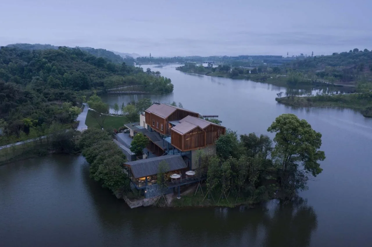 BIM Architecture | Mingyue Lake Shajin Primary School Renovation/Chongqing Yueji Architectural Design Firm