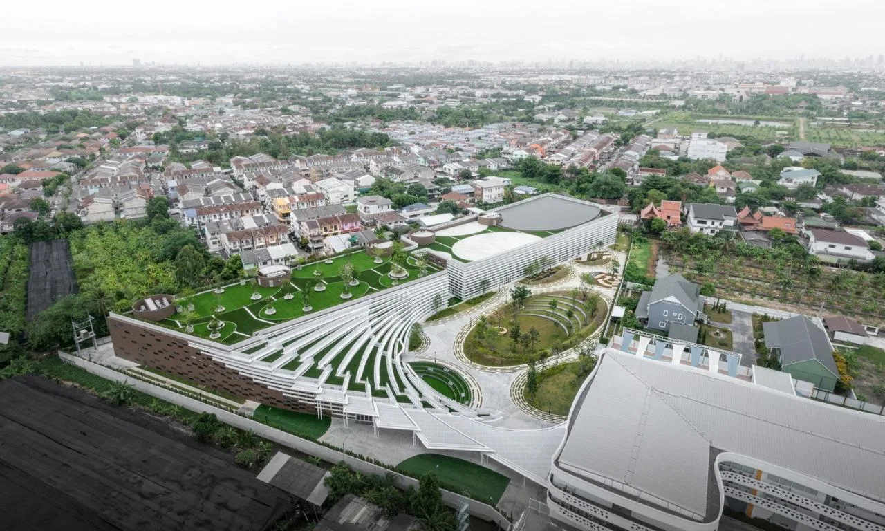 BIM Architecture | Fan shaped Unfolding, SISB/Plan Architect for Thonburi Campus in Thailand