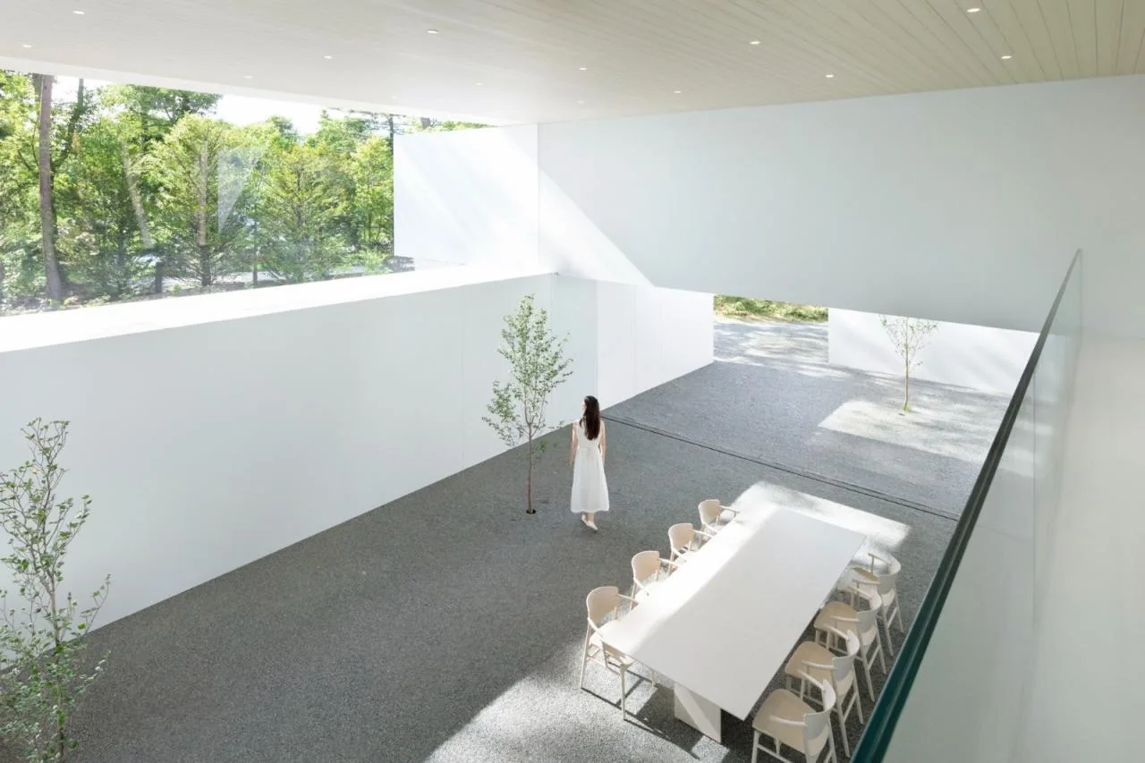 BIM Architecture | Japan Nagano Minimalist Hotel Culvert, Prefabricated Concrete Tunnel/Nendo