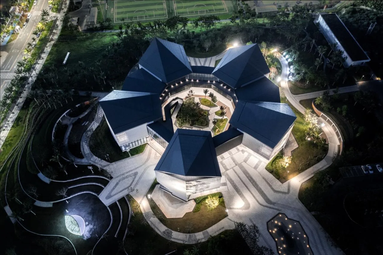 BIM Architecture | Sanya Yazhou Bay Science and Technology City Industry Promotion Center/Gensler