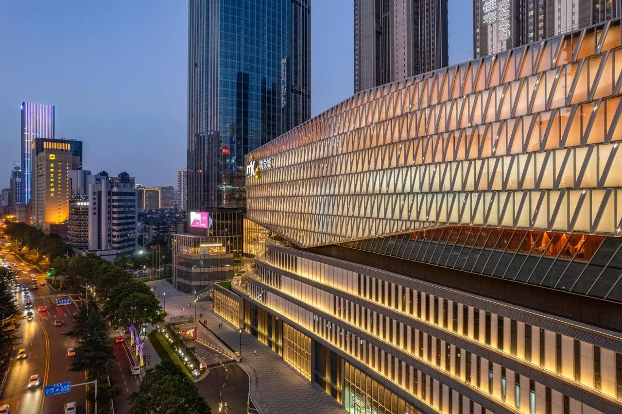 BIM Architecture | Wuhan MixC: "Crown of Crystals", "MixC of Light"/GD Grand View International