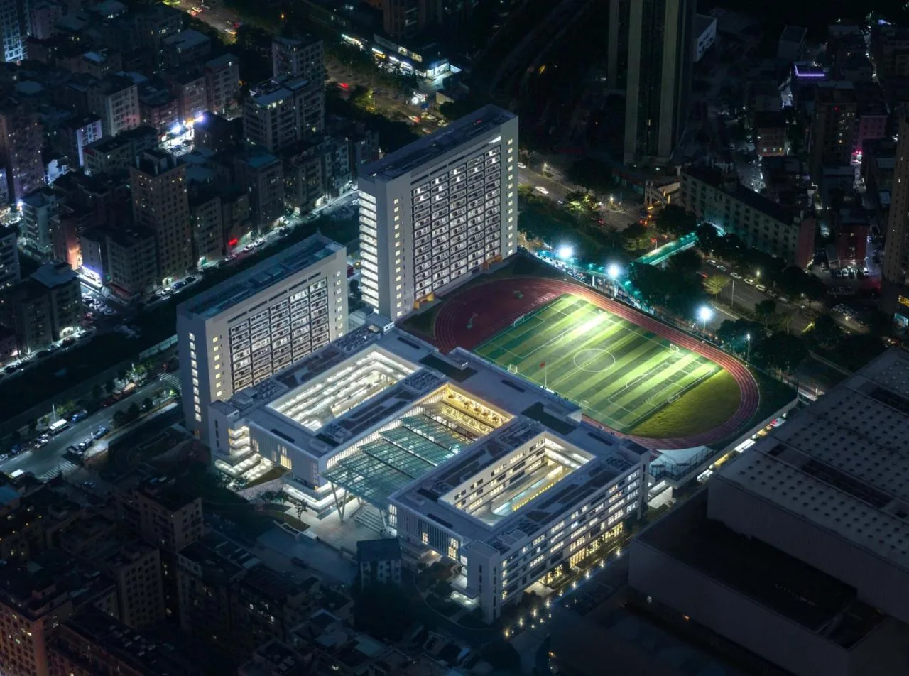 BIM Architecture | Shenzhen Hongshan Middle School/Huayang International Design