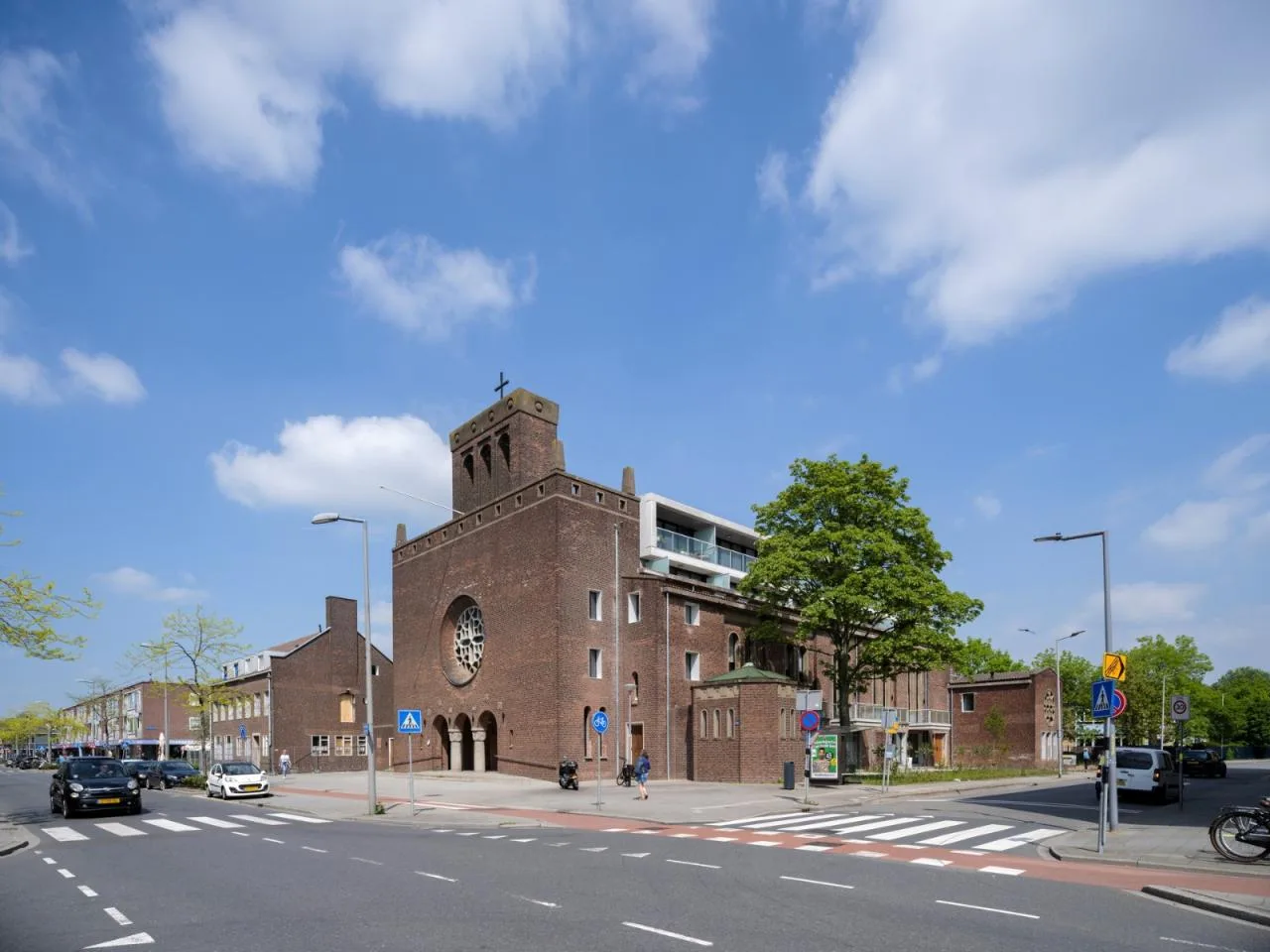 BIM Architecture | Renewal and Renovation from Churches to Apartments/HOYT Architecten