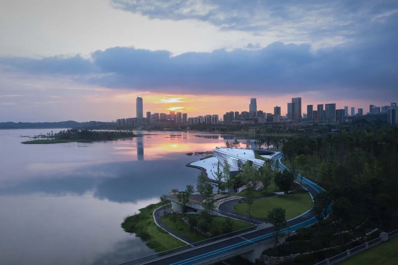 BIM Architecture | Chengdu Tianfu Road Show Art Center/Tiantong Architecture