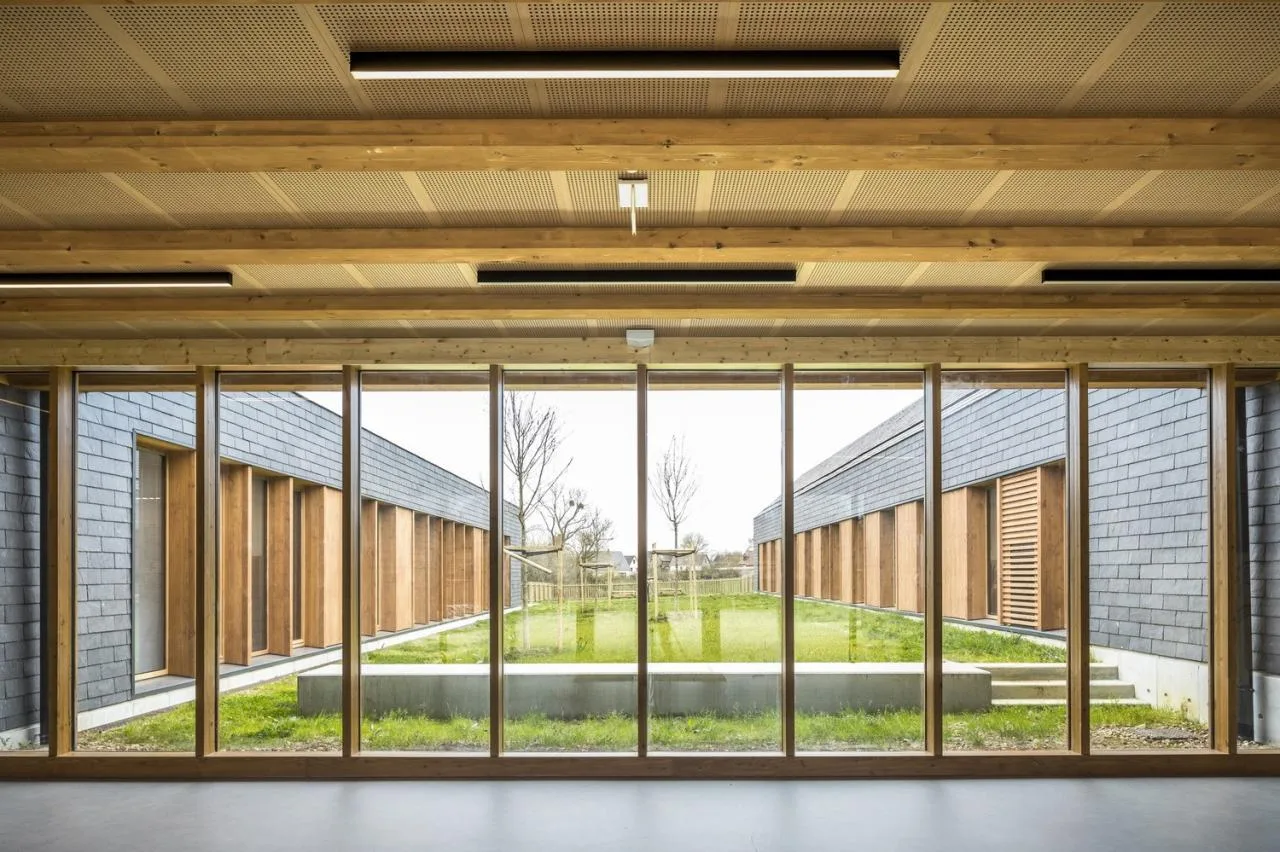 BIM Architecture | Les Coteaux Fleuris School/HEMAA Architects+Hester Oyon