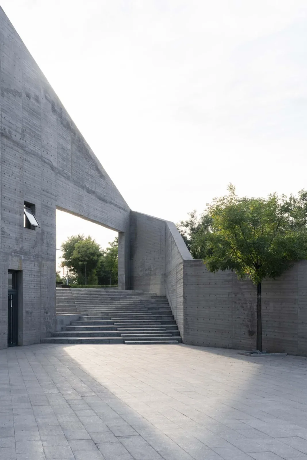 BIM Architecture | Youlan Middle School Graphic Art Comprehensive Building/WAU Architecture Firm