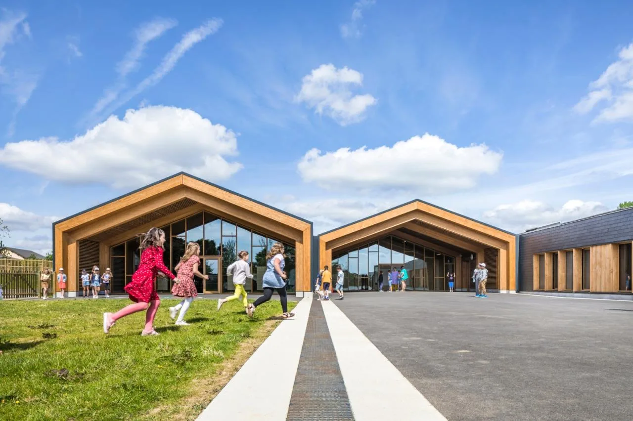 BIM Architecture | Les Coteaux Fleuris School/HEMAA Architects+Hester Oyon
