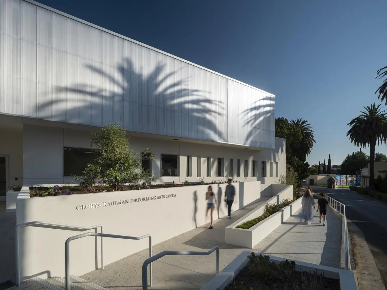 BIM Architecture | Gloria Kaufman Performing Arts Center/AUX Architecture