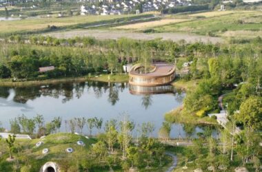 BIM Architecture: Lakeside Theater by Hexia Architecture Society and MADAM-BIM WORLD