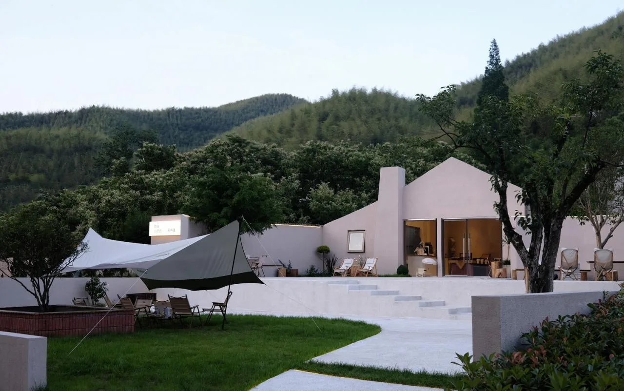 BIM Architecture | Xiaohangkeng Camping Site Coffee Shop/Somewhat Designed