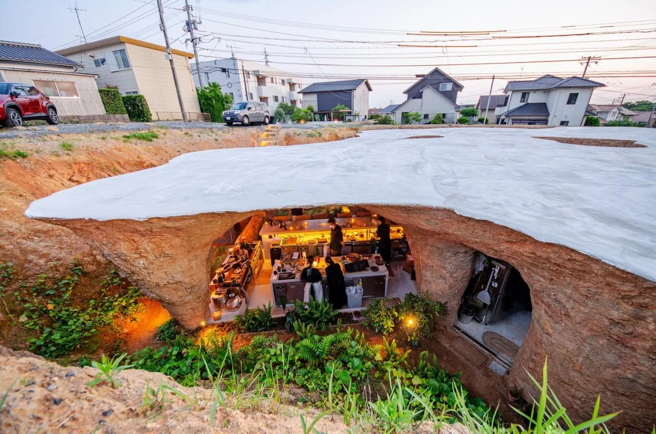 BIM Architecture | Maison Owl for Residential and Restaurant/Shunya Ishigami Architectural Firm