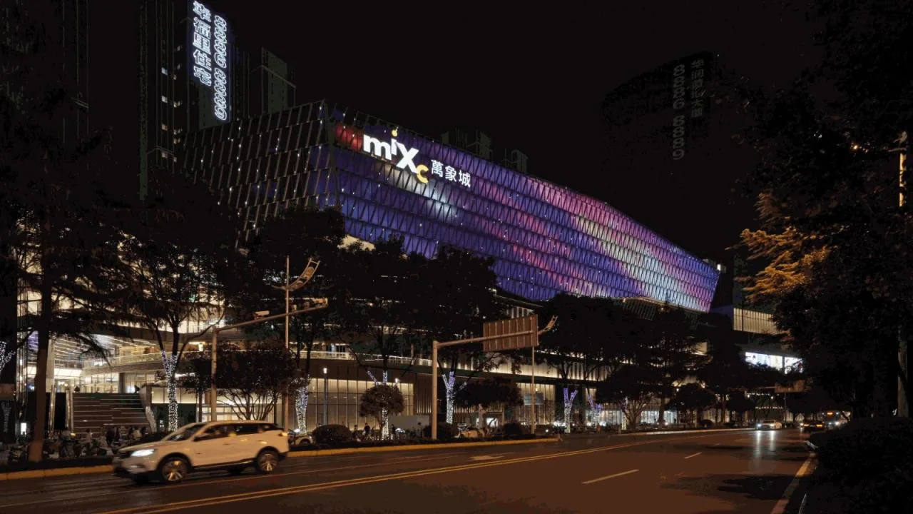 BIM Architecture | Wuhan MixC: "Crown of Crystals", "MixC of Light"/GD Grand View International