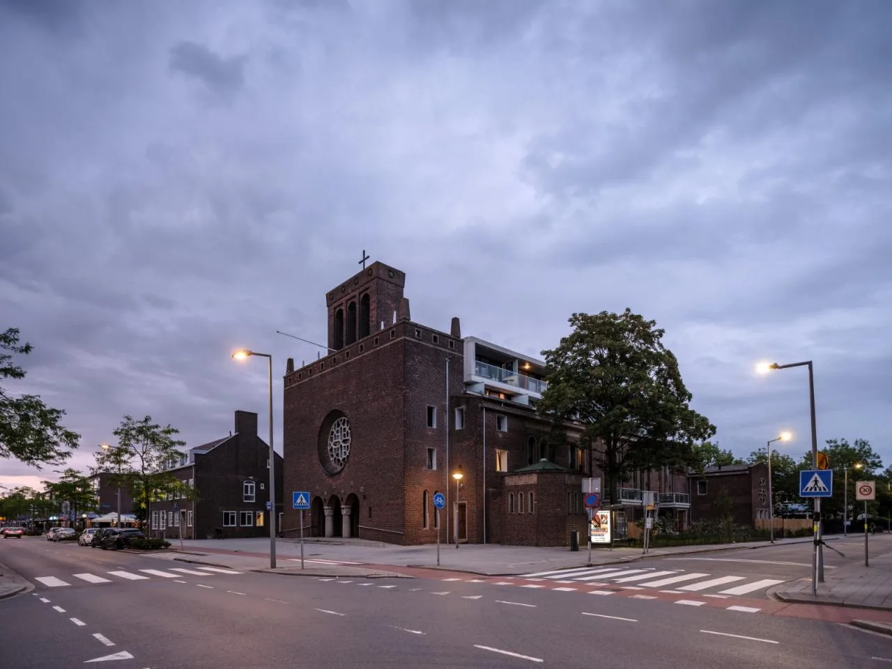 BIM Architecture | Renewal and Renovation from Churches to Apartments/HOYT Architecten