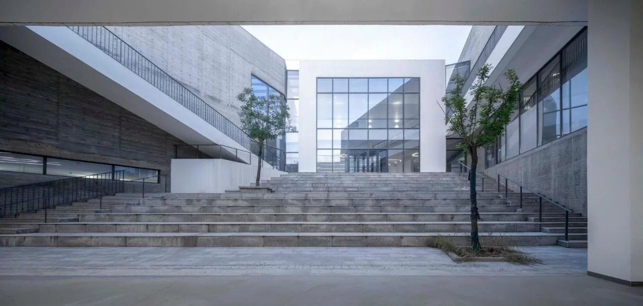 BIM Architecture | Youlan Middle School Graphic Art Comprehensive Building/WAU Architecture Firm
