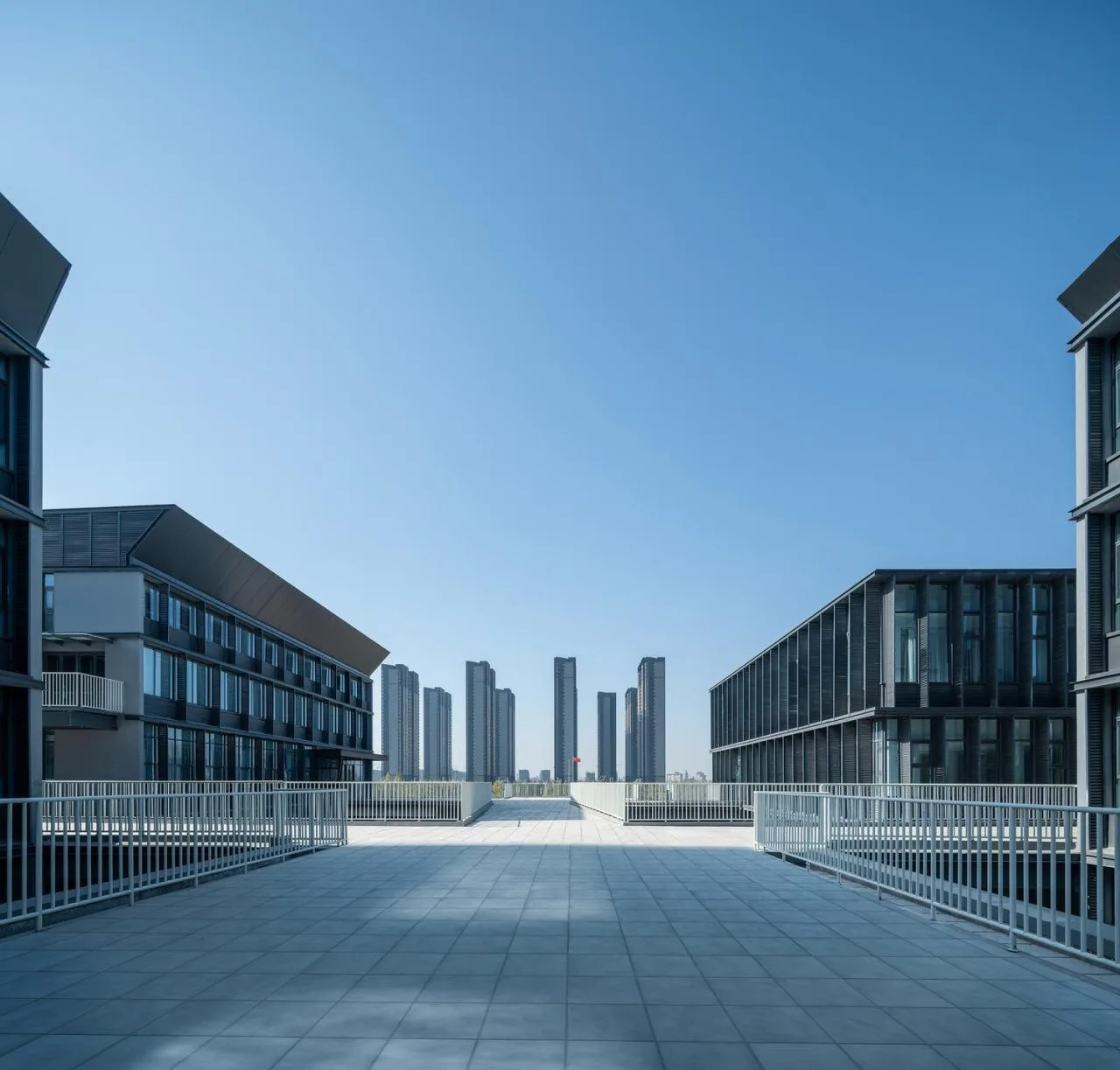 BIM Architecture | Zhengzhou Airport Eighth Resettlement Area Supporting Middle School and Zhengzhou No. 130 Middle School/Shanghai Lianchuang Design Group