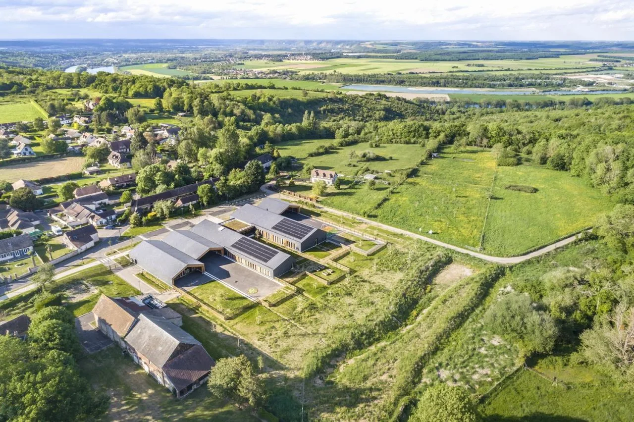 BIM Architecture | Les Coteaux Fleuris School/HEMAA Architects+Hester Oyon