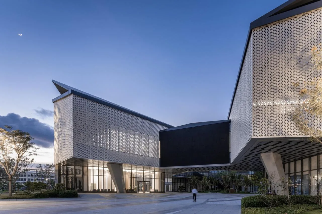 BIM Architecture | Sanya Yazhou Bay Science and Technology City Industry Promotion Center/Gensler