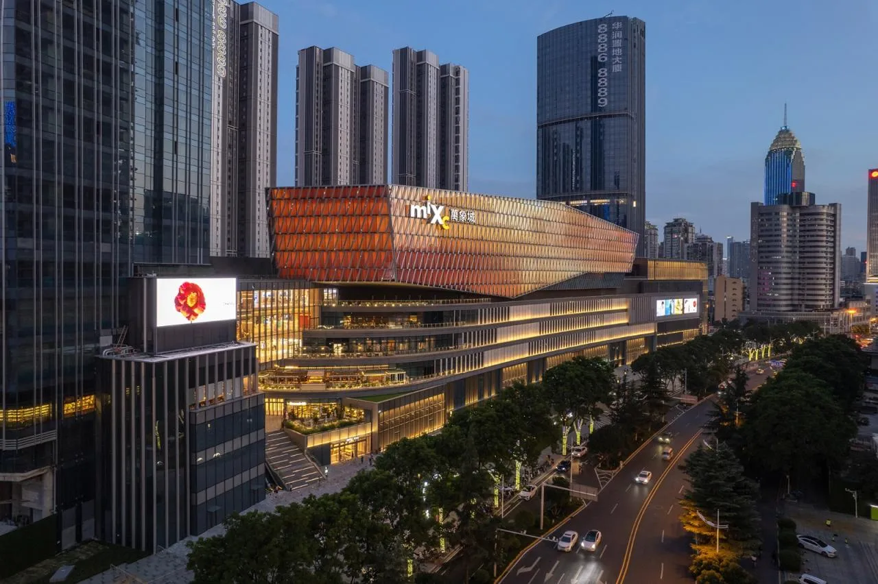 BIM Architecture | Wuhan MixC: "Crown of Crystals", "MixC of Light"/GD Grand View International