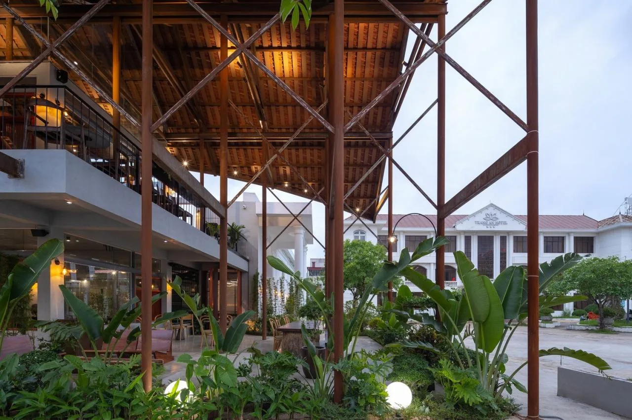 BIM Architecture | May Cafe and Bakery/FeA