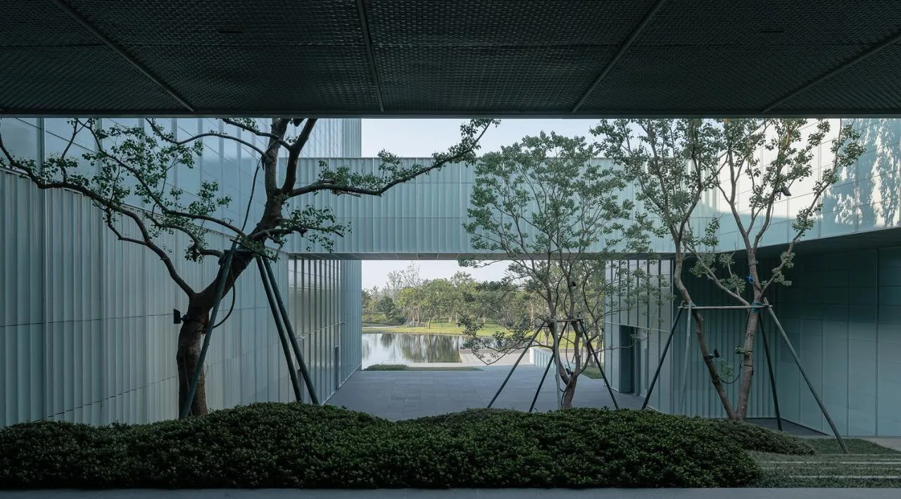 BIM Architecture | Yada Theater: Forest and Stage/Goa Elephant Design