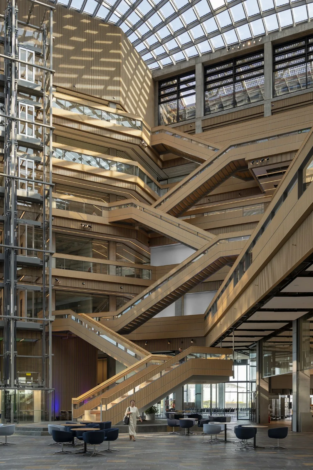 BIM Architecture | Huiling Pharmaceutical Headquarters/Foster+Partners