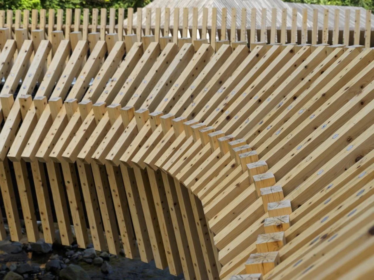 BIM Architecture | Combining Traditional Woodworking Techniques with Modern Computing Technology, Kusugibashi/Kengo Kuma Architecture Urban Design Firm