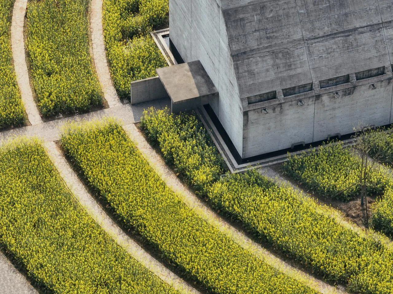 BIM Architecture | A Country Club that Unleashes Nature: JOYBO FARM/Wujian Architectural Design Firm on Jiang Xiaobai's One Acre Three Part Land