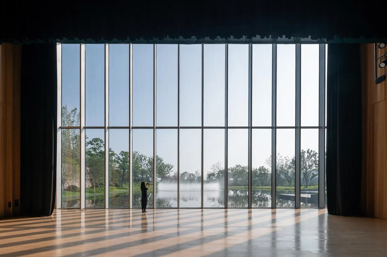 BIM Architecture | Yada Theater: Forest and Stage/Goa Elephant Design