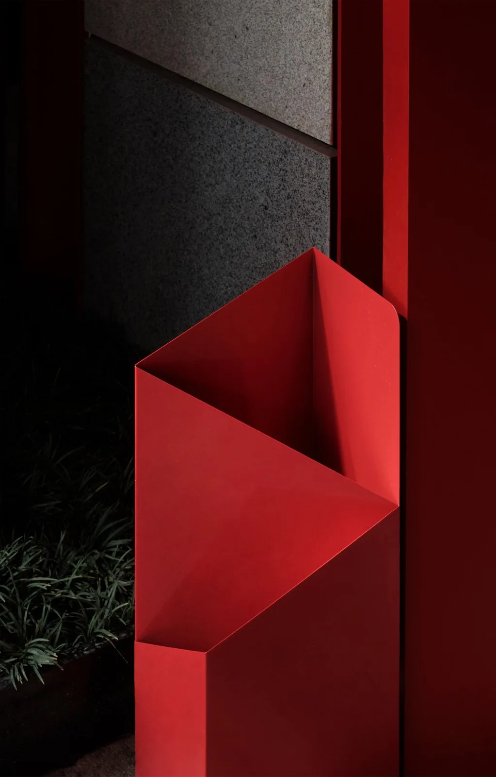 BIM Architecture | Red Wine Market on the Street Corner: Niaoyan Burn/TRIOSTUDIO Sanlishe