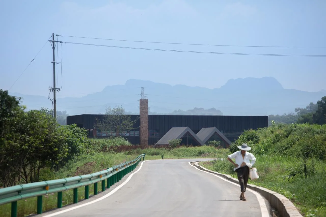 BIM Architecture | A Country Club that Unleashes Nature: JOYBO FARM/Wujian Architectural Design Firm on Jiang Xiaobai's One Acre Three Part Land