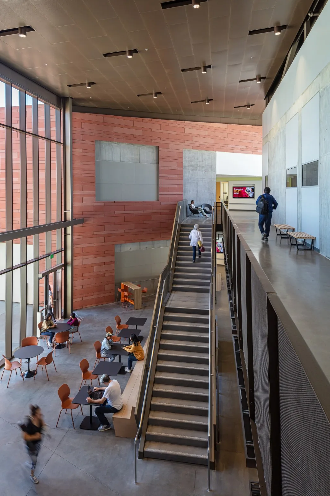 BIM Architecture | Ma'an College Advanced Technology and Applied Science Teaching Building/HED