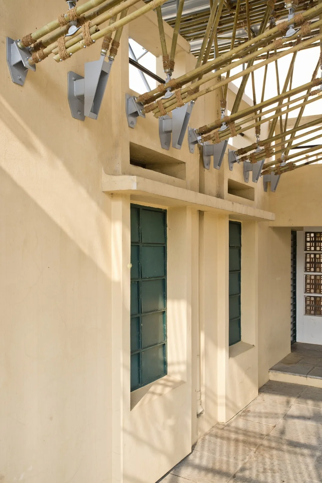 BIM Architecture | Craftsman Bamboo System Yogashala/ThumbImpressions