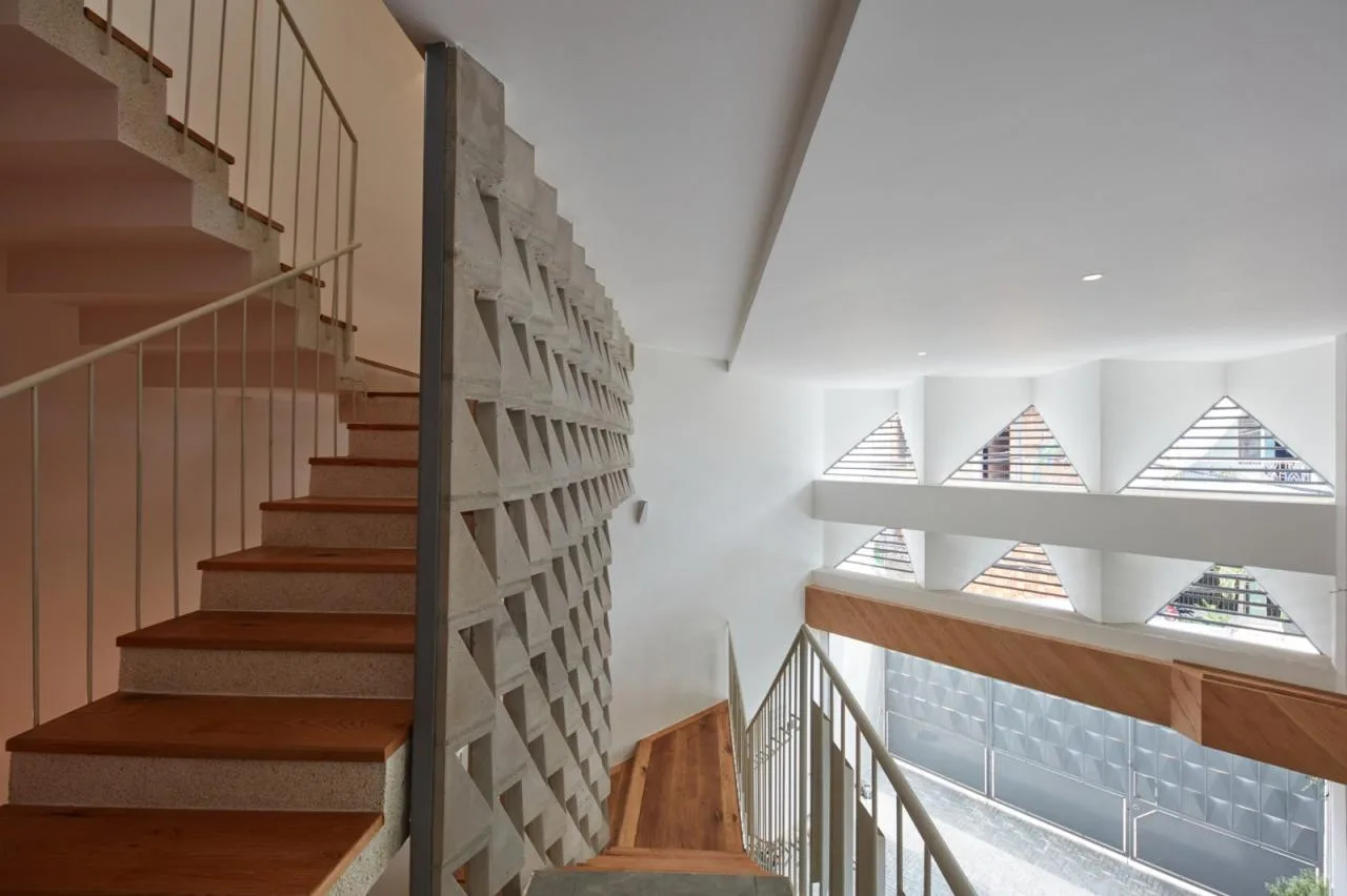 BIM Architecture | Triangle Home/Khuon Studio