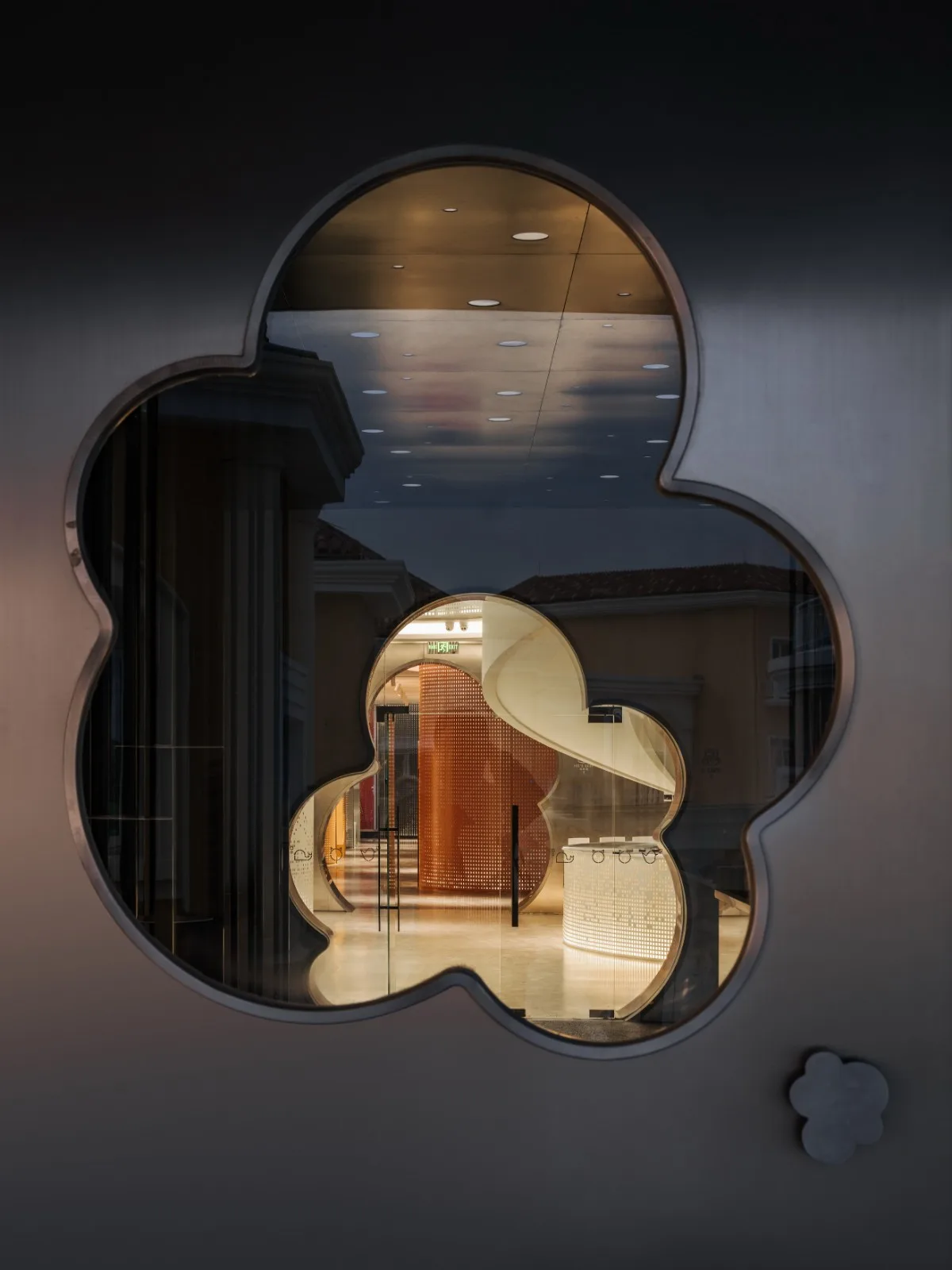 BIM Architecture | Everything in the Room: As a Fairy Tale, Duoyun Academy Miro Store/Wutopia Lab