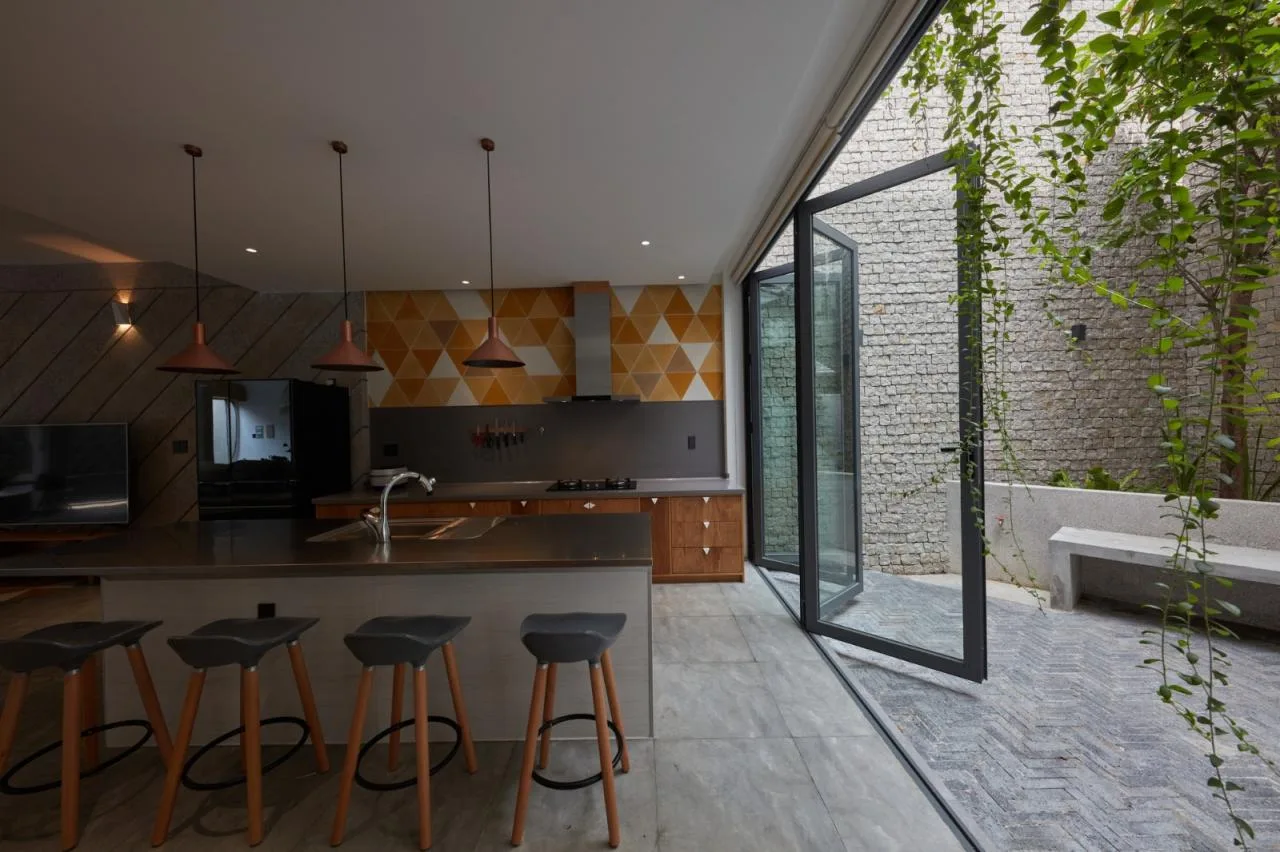 BIM Architecture | Triangle Home/Khuon Studio