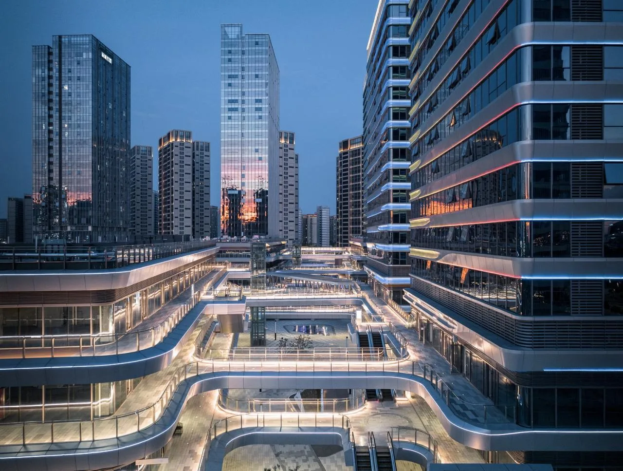 BIM Architecture | Moc Xinguangli · Suzhou High Speed Rail New City Composite Commercial Block/Jianhe Architecture