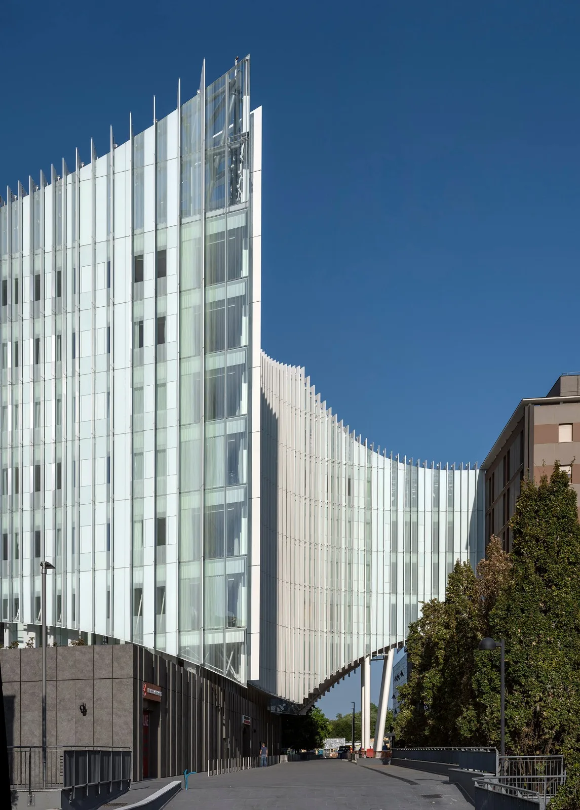 BIM architecture | Hospital that can absorb haze: New Surgery and Emergency Center of Milan San Rafael Hospital/MCA Architecture Firm
