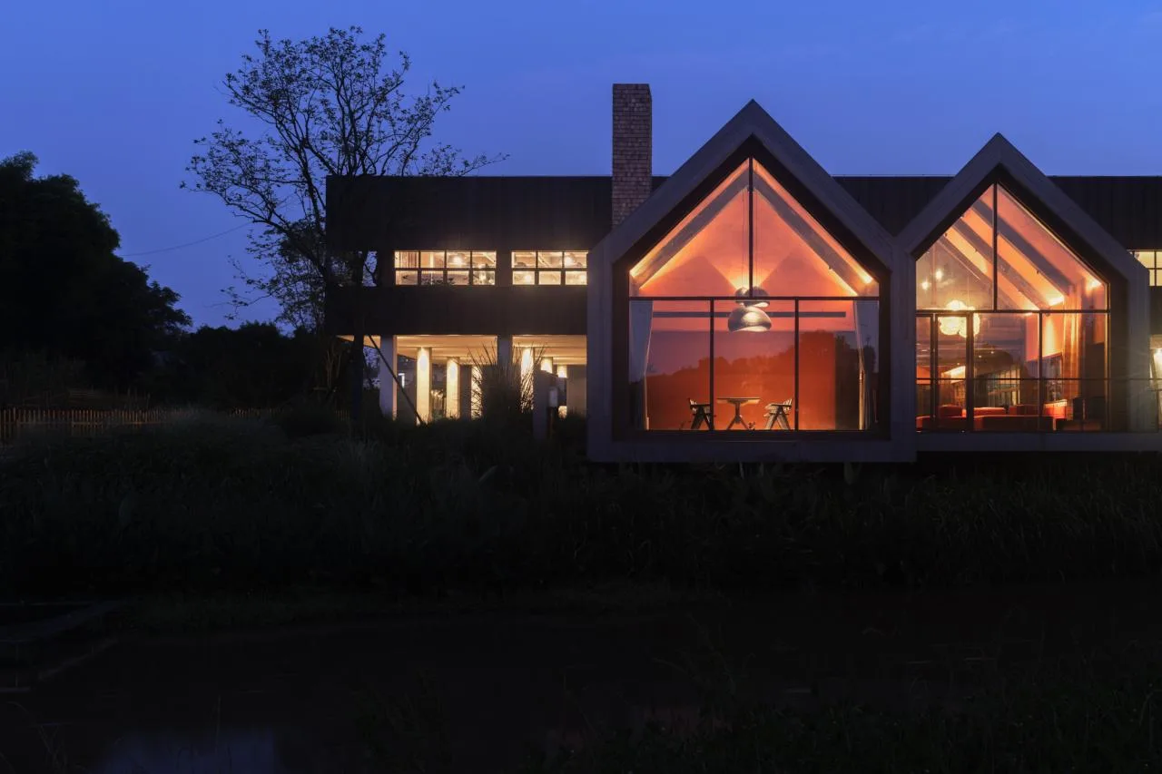 BIM Architecture | A Country Club that Unleashes Nature: JOYBO FARM/Wujian Architectural Design Firm on Jiang Xiaobai's One Acre Three Part Land