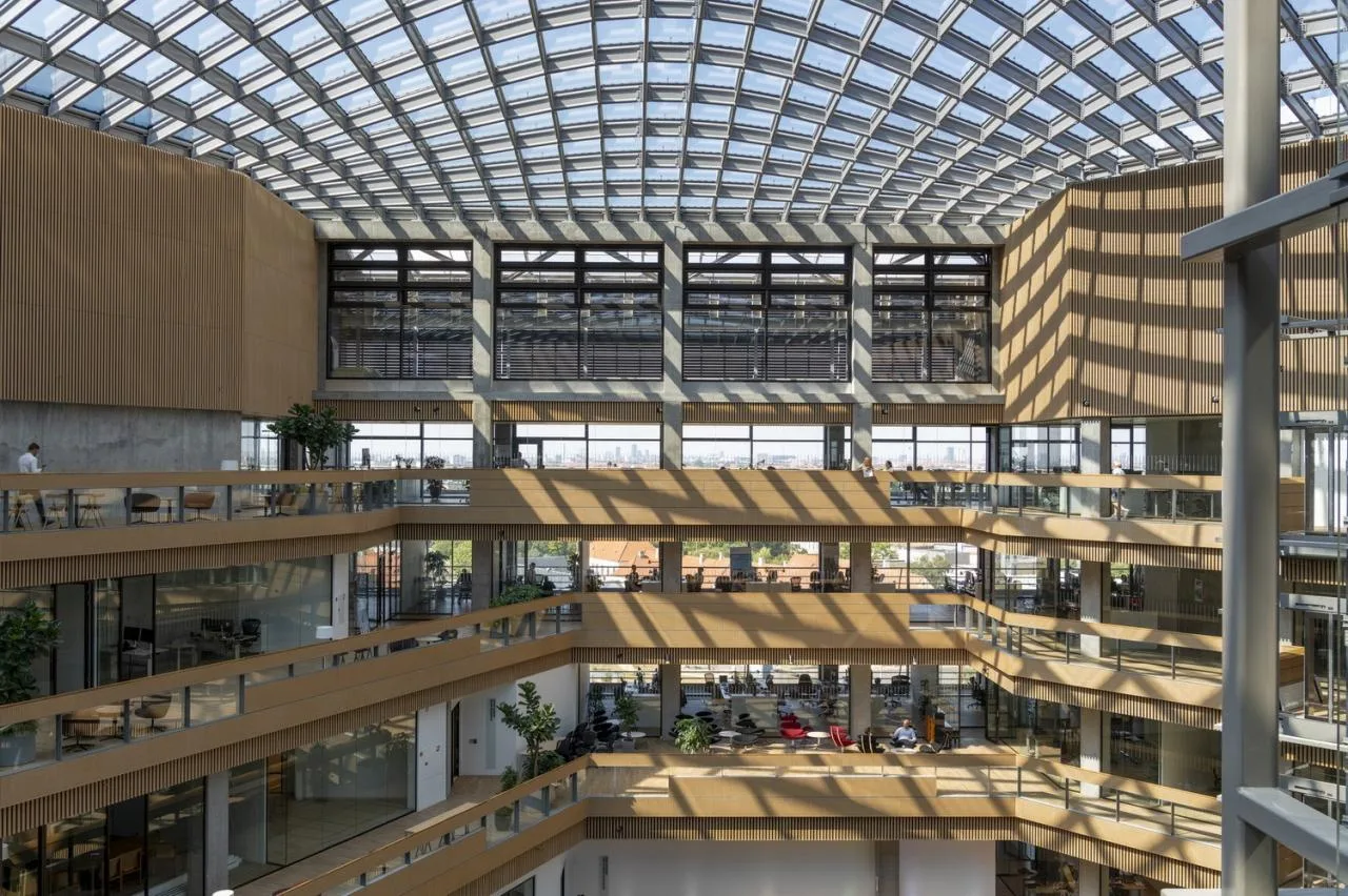 BIM Architecture | Huiling Pharmaceutical Headquarters/Foster+Partners