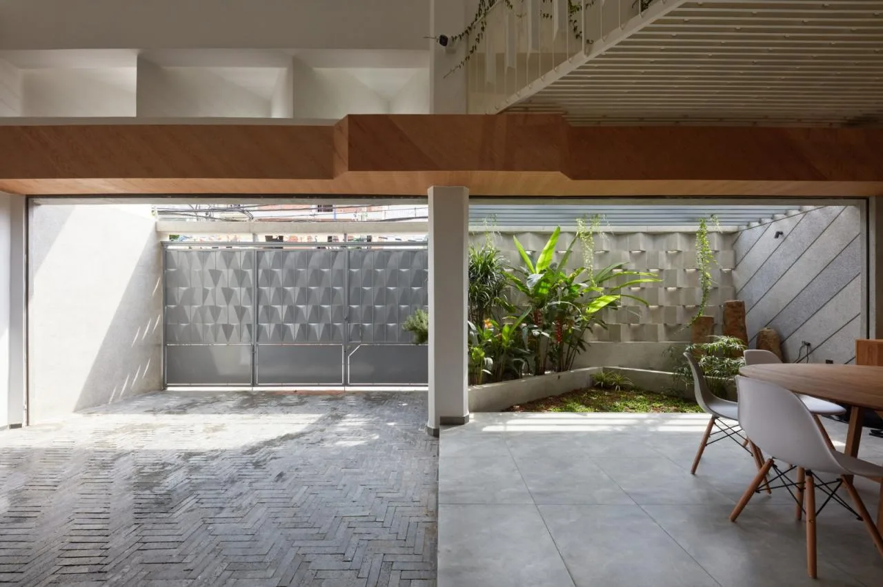 BIM Architecture | Triangle Home/Khuon Studio