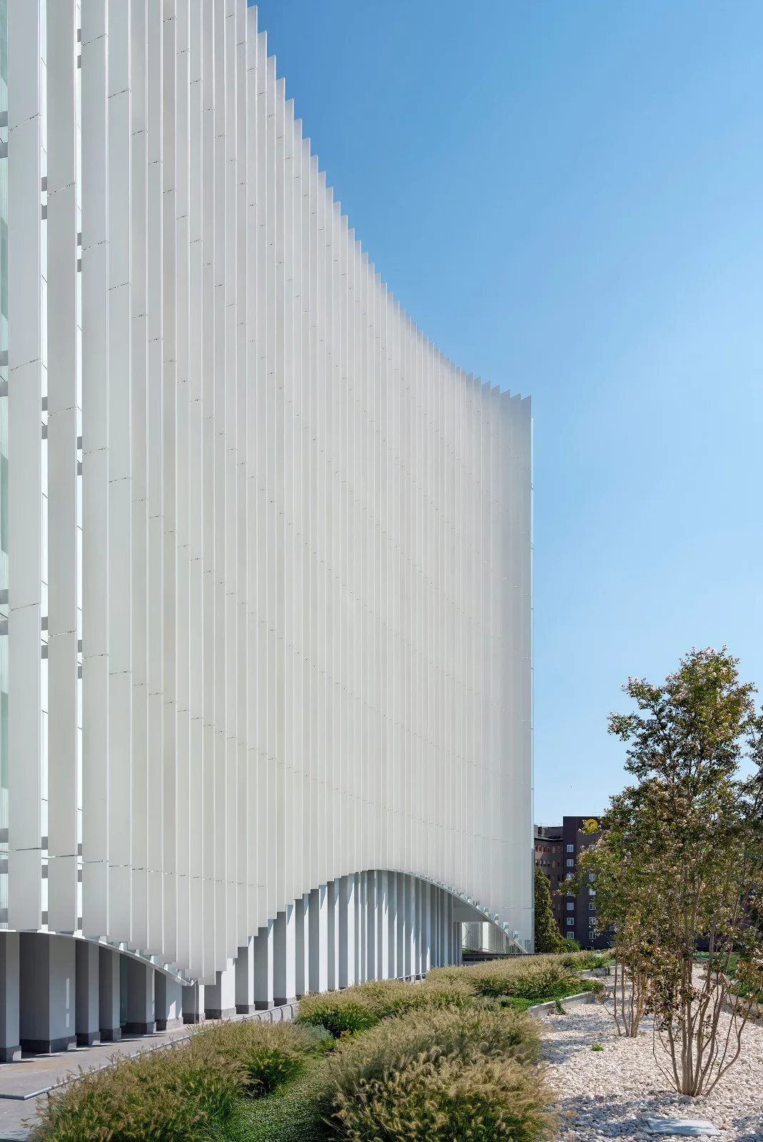 BIM architecture | Hospital that can absorb haze: New Surgery and Emergency Center of Milan San Rafael Hospital/MCA Architecture Firm