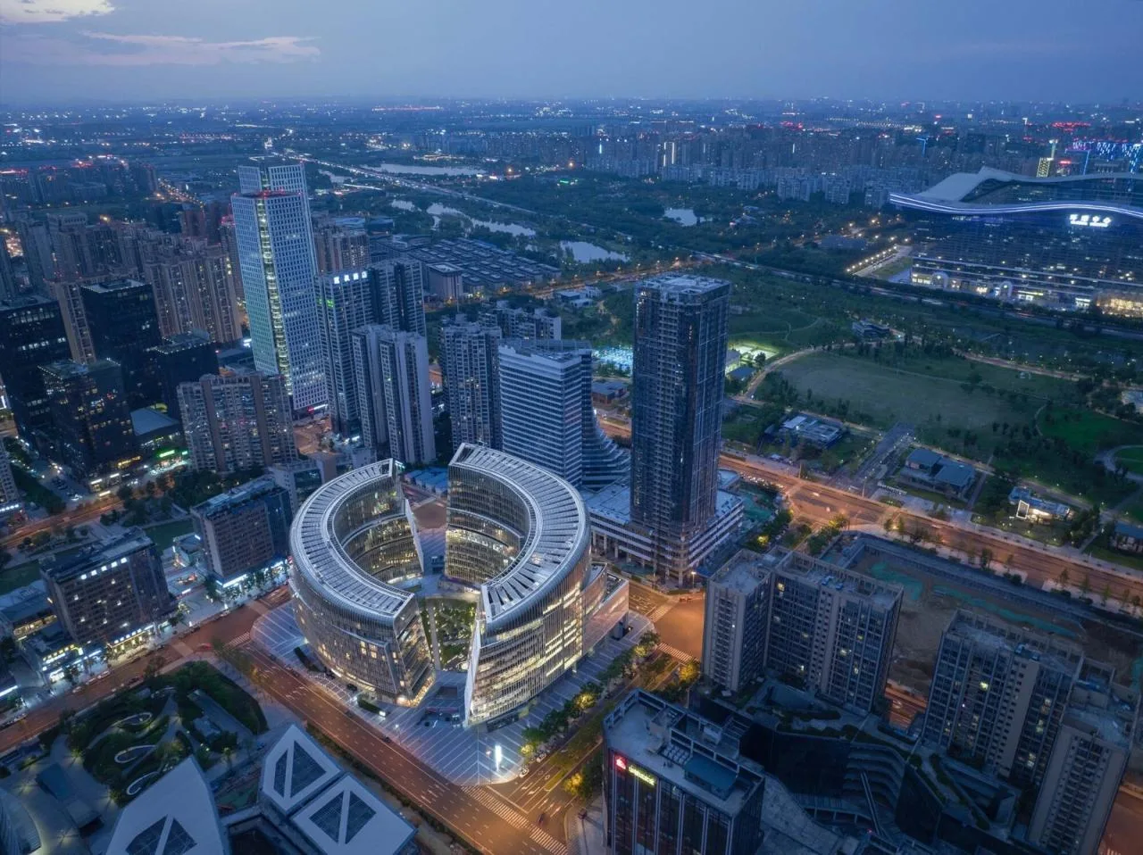 BIM Architecture | Chengdu High tech Innovation and Cooperation Center/LLA